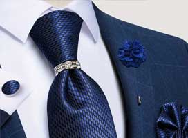 ست کراوات شیک با انگشتر نقره‌ای