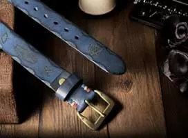 کمربند چرم قدیمی با سگک مربعی مدل m1149